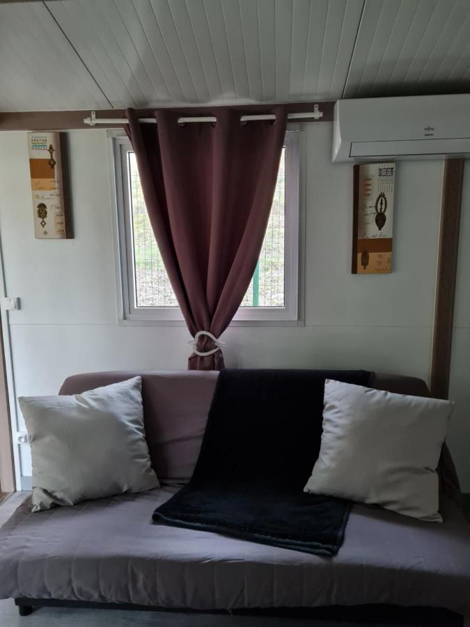 فيلا Le Domaine Du Naizadou Chalet Lou Grilh La Barriére المظهر الخارجي الصورة